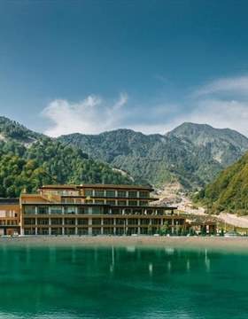 فندق منتجع قفقاز توفنداغ مونتاين