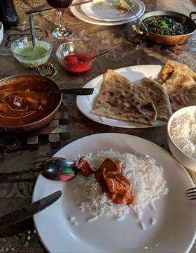 مطعم دلهي كاراتشي داربار